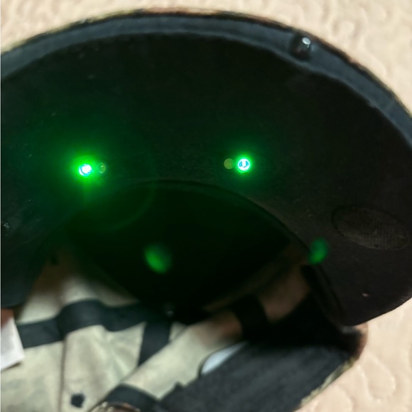 Paramount Apparel Outdoors Flash Light Camo Hat Strapback Superior Quality - Picture 5 of 13